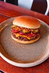 Sir Lyon Burger Doble