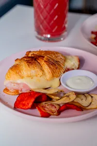 Croissant Mozzarella Y Jamon