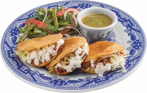 Gorditas de chicharron