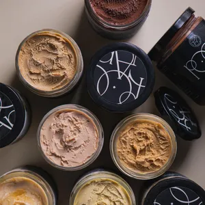 Yogurt Griego con salsa de Berries