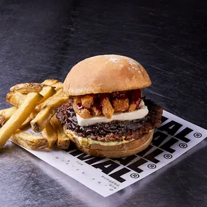 Hamburguesa Onion Philadelphia en Combo