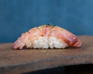 Nigiri Huachinango