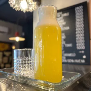 Jugo Piña