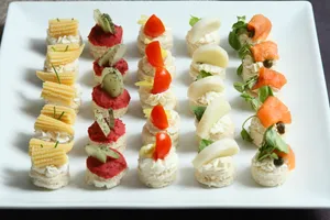 Surtidos de canapé doble molde 25un