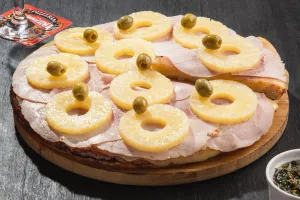 Muzza Jamon Ananá(32)