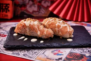 Nigiri De Salmon