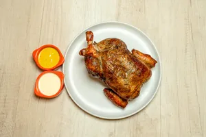 1 Pollo solo + salsas