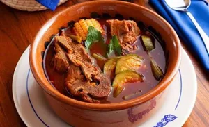 Mole de Olla de Cerdo