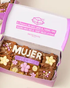 caja x8 minis Dia mujer