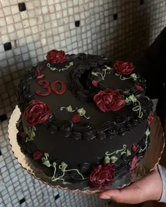 Pastel de sol y luna personalizado