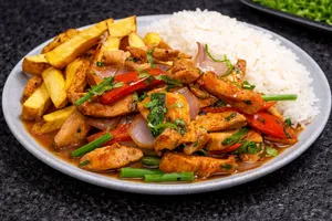 Pollo Saltado