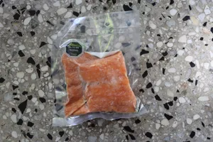 Salmón Ahumado en caliente 226grs.