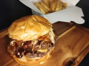 Triple Mok + Box De Papas