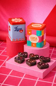 Brownies en forma de corazón + Lata coleccionable