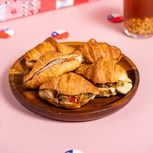 🎊🥐🇨🇱 Picoteo Salado Mix 20 Mini Croissants