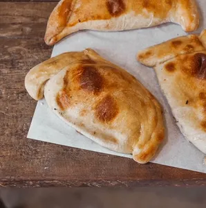 Empanadas de Pino-Carne ** Solo Fines de Semana **