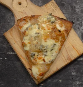 Faina de Cebolla y Queso Azul