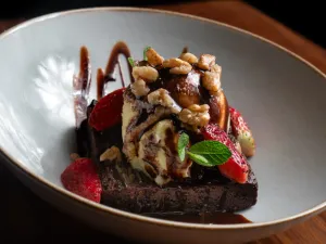 Brownie con helado