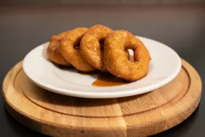 Porción de picarones