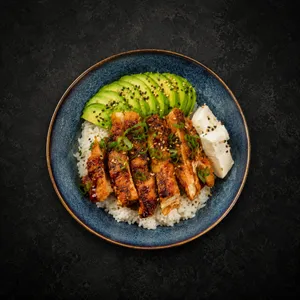 Umi Bowl Pollo