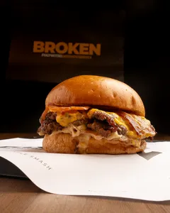 Smash Broken B de Burger