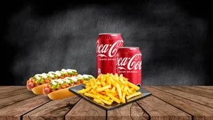 2 Completos Italiano C/ 2 Coca-cola Y Con Porción De Papas Fritas De 200 Grs.