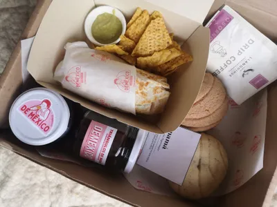 caja desayuno mamá tradicional