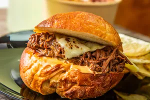 Sándwich de Birria