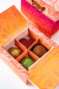 Caja de bombones y trufas (4 unidades)