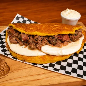 Cachapa Mixta 3 Con Pernil