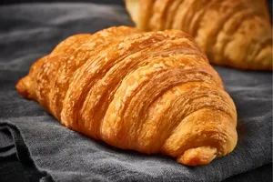 Croissant de mantequilla