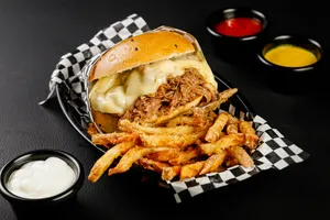 Don Luco + Papas LFC