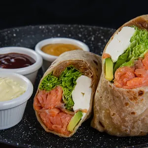 Salmon Ahumado Wrap
