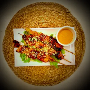 Chicken Satay (Brochetas de Pollo a la Parrilla)