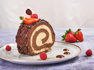 Roll De Lúcuma