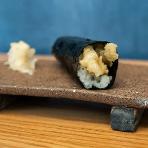 Handroll Enoki