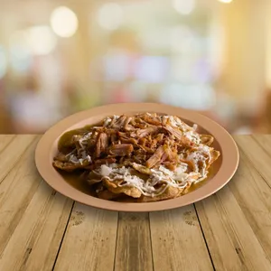 Chilaquiles con Maciza