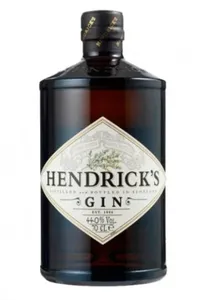 Botella de ginebra hendricks