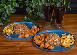 Combo arroz al wok + palmitos crispy + papas fritas + bebida (2 personas)