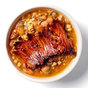 FRIJOLES ESPECIALES TROMPO