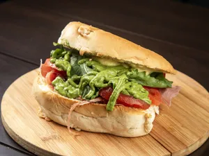 Sandwich Pesto