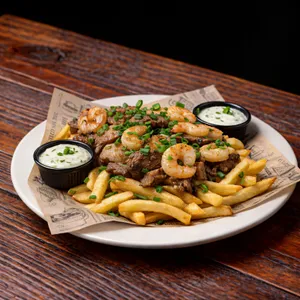 Chorrillana mar y tierra