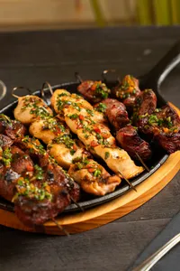 Trio de Anticuchos