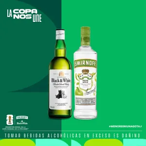 Pack (1 Vodka Smirnoff Green Apple 0.7L + 1 Black & White 0.7L)