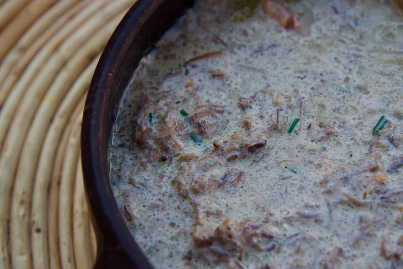 Mechada Clásica con Crema Ciboulette (1 Kg)