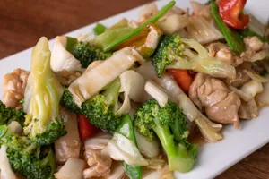 Pollo en Trozos con Verduras