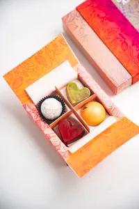 Caja de bombones y trufas (4 unidades)