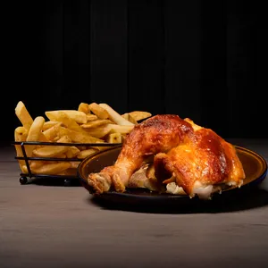 Promo 19: 1/4 POLLO + PAPAS