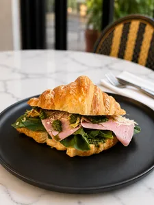 Croissant Jamón/ Pastrami