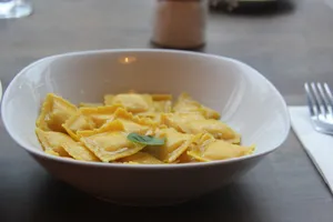 Ravioli Caseros de Salmón
